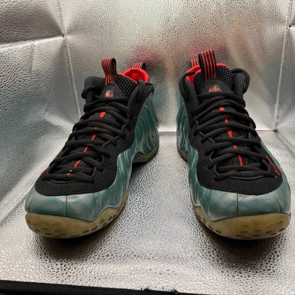 Size 10.5 Nike Air Foamposite One PRM Black Red Blue Mens Shoes 575420-300 - Picture 1 of 11